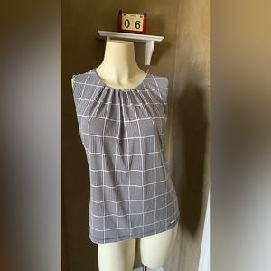 Calvin Klein Petite Sleeveless Pleated Blouse Top Women’s size S